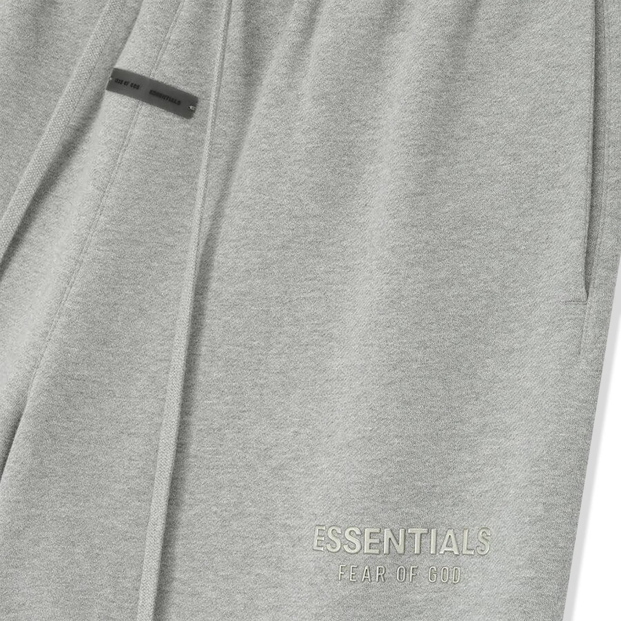 Fear Of God Essentials Classic Fleece Concrete Heather Shorts (FW25)